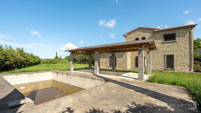 Image No.13-4 Bed Apartment for sale