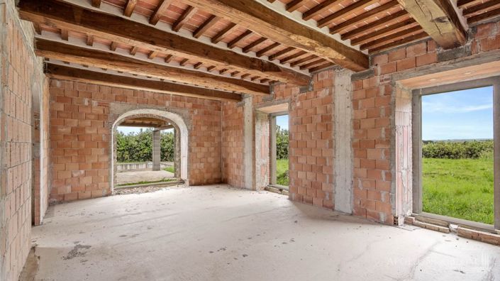 Image No.18-4 Bed Apartment for sale