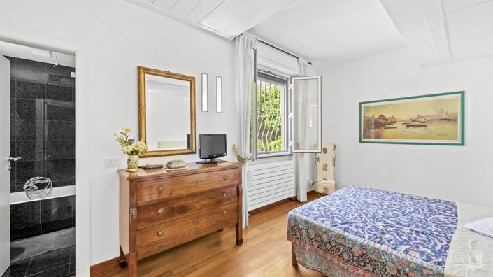 Image No.22-Maison de campagne de 3 chambres à vendre à Rapallo