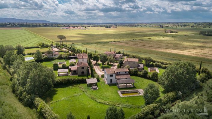 Image No.24-4 Bed Apartment for sale