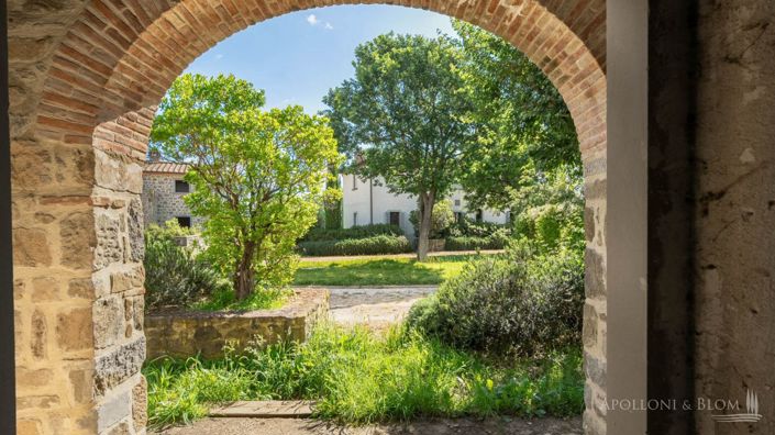 Image No.3-4 Bed Apartment for sale