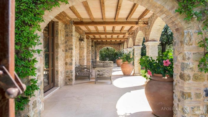 Image No.12-17 Bed Apartment for sale