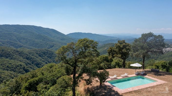 Image No.27-11 Bed Apartment for sale