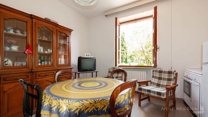 Image No.16-Maison de campagne de 5 chambres à vendre à Montepulciano