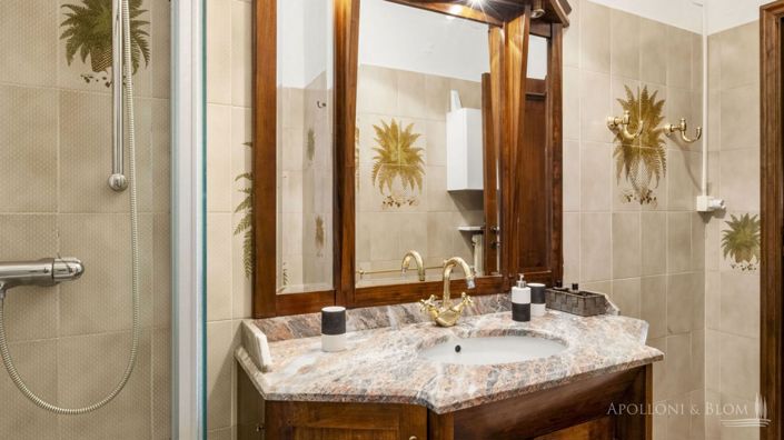 Image No.11-Appartement de 2 chambres à vendre à Santa Margherita Ligure