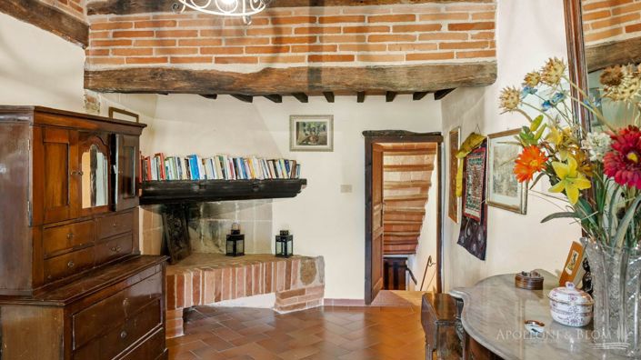 Image No.15-12 Bed Apartment for sale