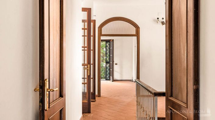 Image No.11-Maison de campagne de 4 chambres à vendre à Cortona