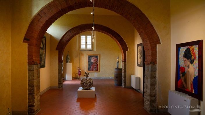 Image No.16-15 Bed Villa for sale