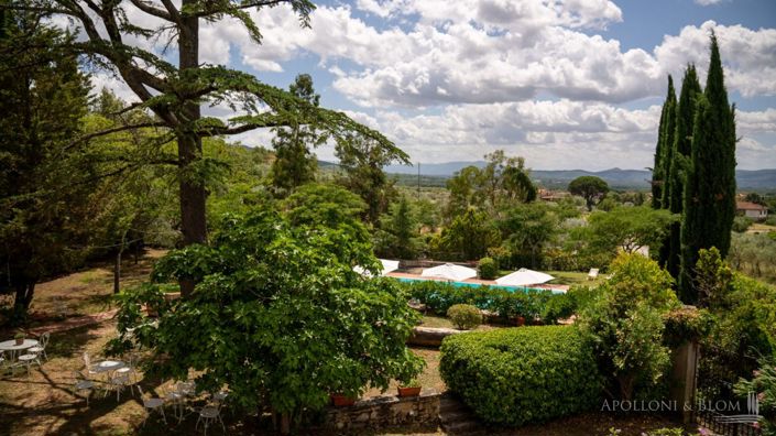 Image No.20-15 Bed Villa for sale