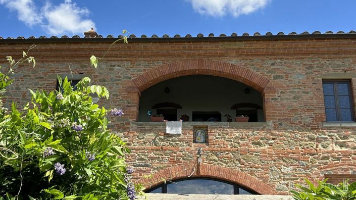 Image No.12-3 Bed Apartment for sale