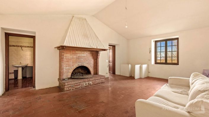 Image No.3-4 Bed Apartment for sale