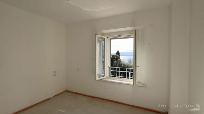 Image No.29-3 Bed Villa for sale