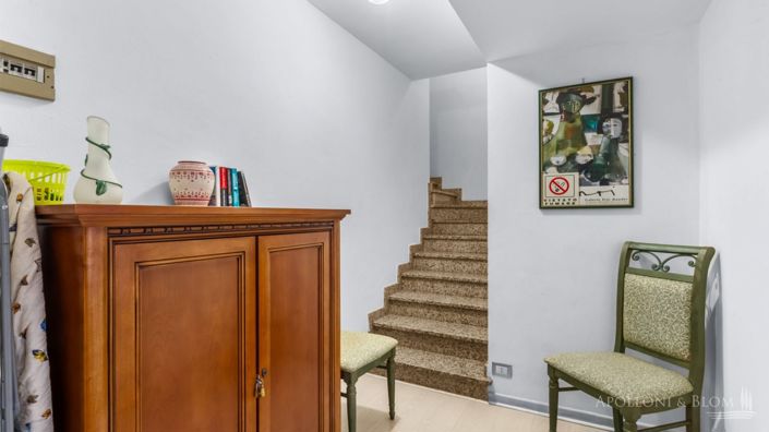 Image No.15-Maison de campagne de 6 chambres à vendre à Imperia