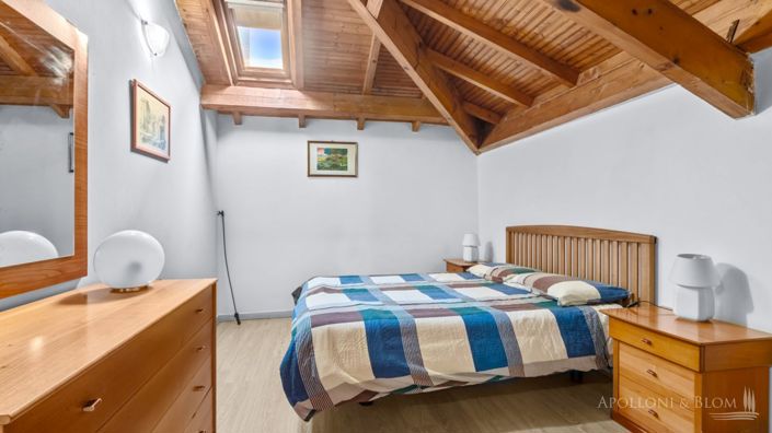 Image No.6-Maison de campagne de 6 chambres à vendre à Imperia