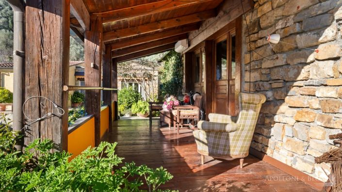 Image No.28-6 Bed Apartment for sale