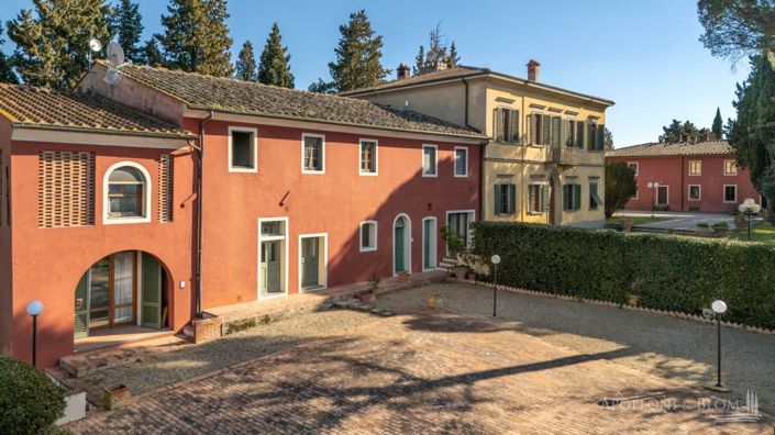 Image No.17-25 Bed Vineyard for sale