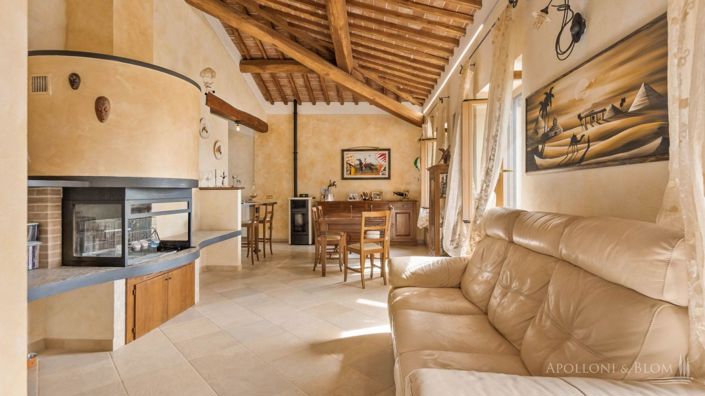 Image No.10-Appartement de 10 chambres à vendre à Asciano