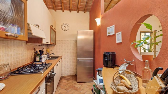 Image No.14-Appartement de 10 chambres à vendre à Asciano