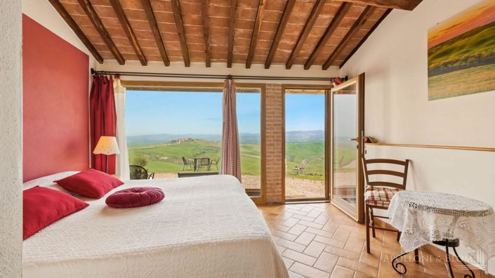 Image No.17-Appartement de 10 chambres à vendre à Asciano