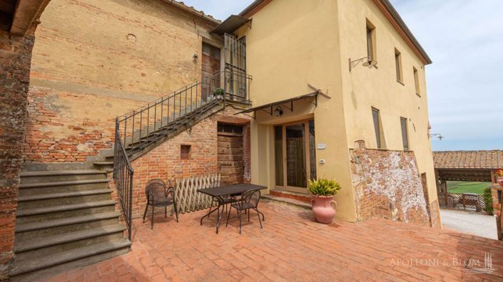 Image No.20-Appartement de 10 chambres à vendre à Asciano