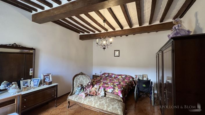 Image No.10-2 Bed Apartment for sale