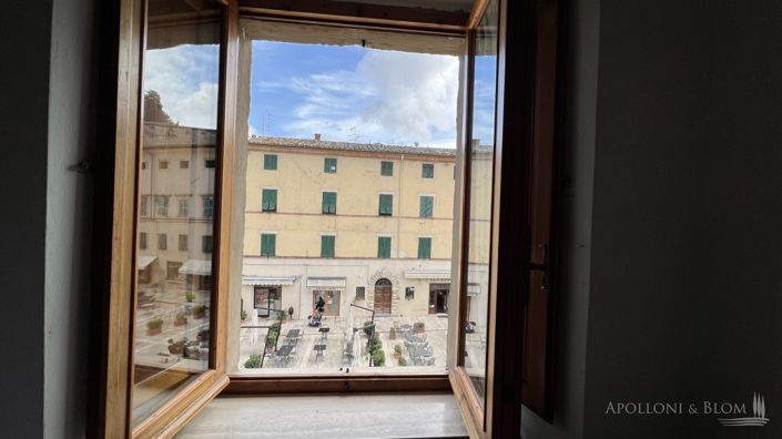 Image No.22-2 Bed Apartment for sale