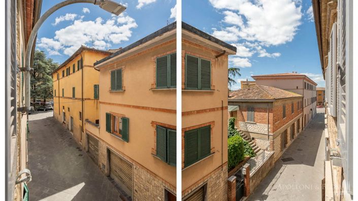 Image No.23-8 Bed Apartment for sale