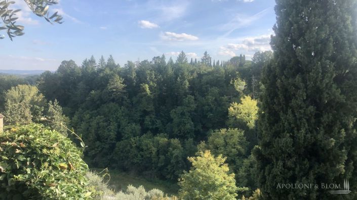 Image No.20-2 Bed Apartment for sale