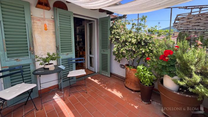 Image No.11-3 Bed Apartment for sale