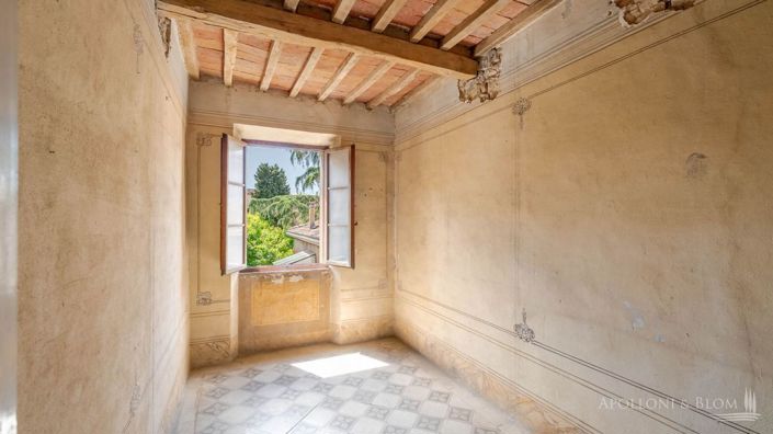 Image No.2-3 Bed Apartment for sale