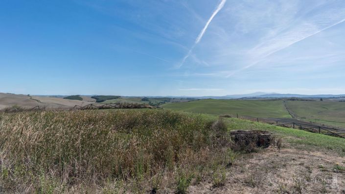 Image No.22-3 Bed Apartment for sale