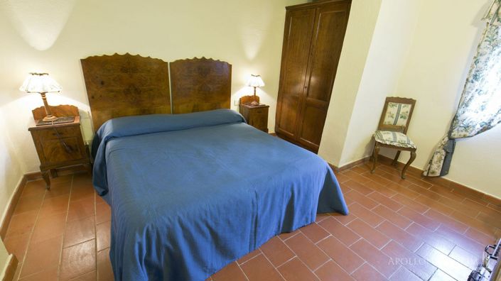 Image No.25-13 Bed Apartment for sale