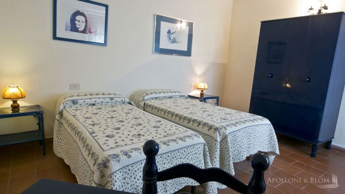 Image No.26-13 Bed Apartment for sale