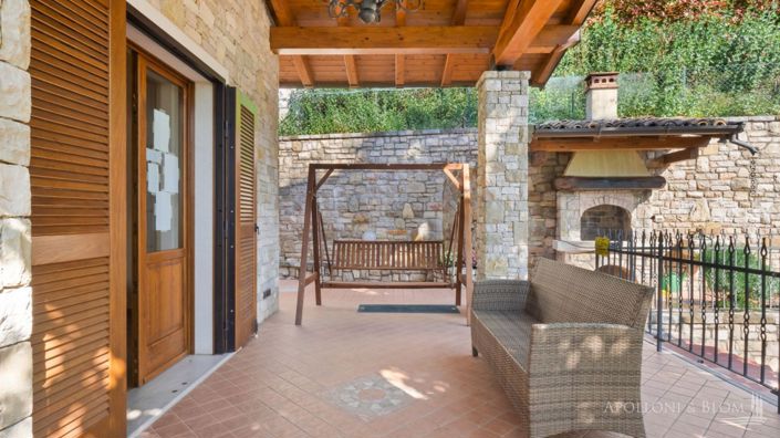 Image No.12-6 Bed Villa for sale