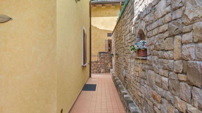 Image No.16-6 Bed Villa for sale