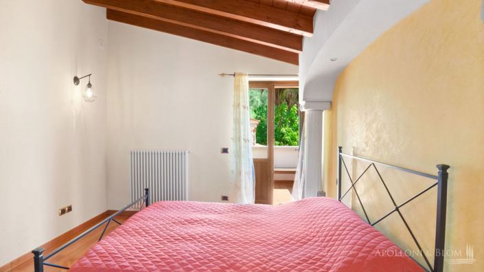 Image No.28-6 Bed Villa for sale