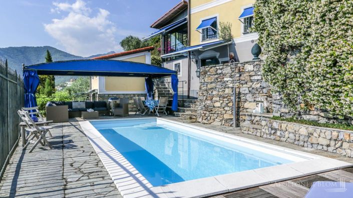 Image No.2-Maison de campagne de 3 chambres à vendre à Rapallo