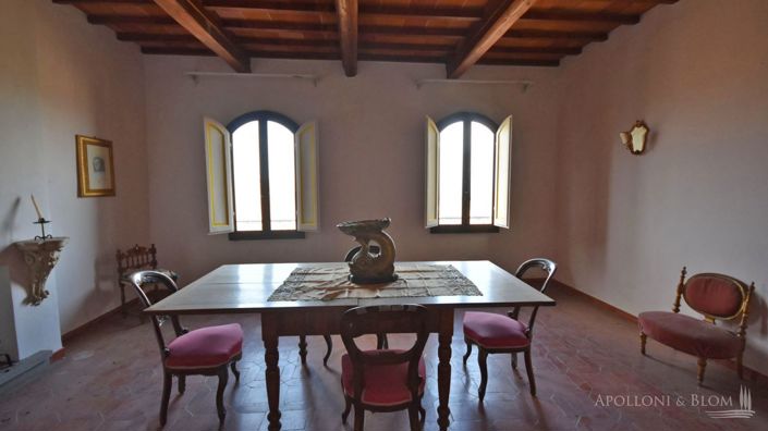 Image No.10-6 Bed Apartment for sale