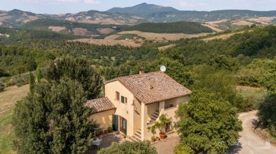 1 - San Casciano dei Bagni, Villa