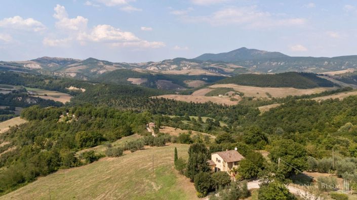 Image No.6-Villa de 3 chambres à vendre à San Casciano dei Bagni