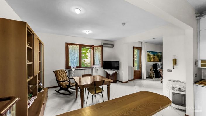 Image No.11-Villa de 3 chambres à vendre à Sarteano