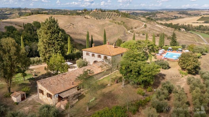 Image No.2-Appartement de 10 chambres à vendre à Montalcino