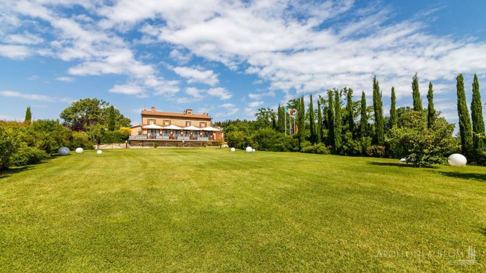 Image No.11-Villa de 34 chambres à vendre à Gambassi Terme