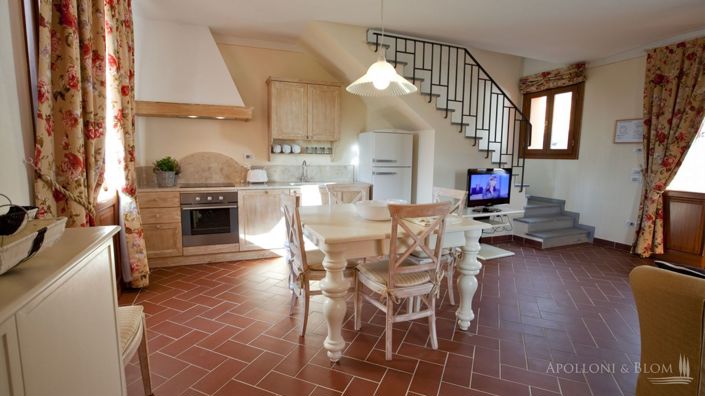 Image No.19-Villa de 34 chambres à vendre à Gambassi Terme