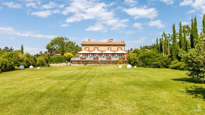 Image No.4-Villa de 34 chambres à vendre à Gambassi Terme