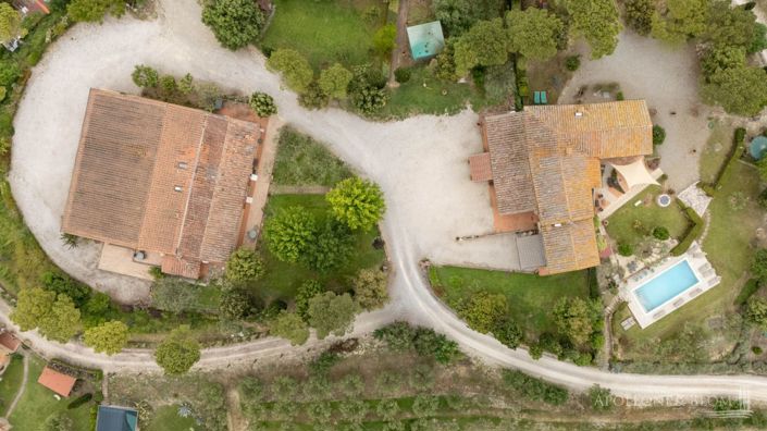 Image No.12-Appartement de 15 chambres à vendre à Sienne