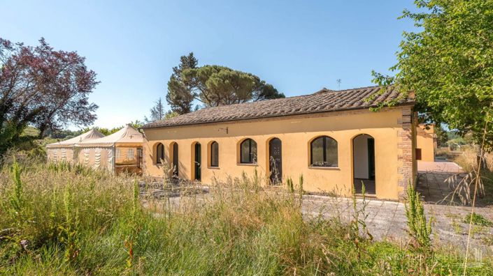 Image No.18-15 Bed Apartment for sale