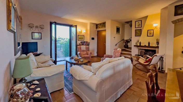 Image No.15-3 Bed Apartment for sale