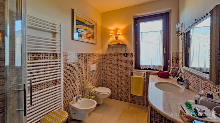 Image No.24-3 Bed Apartment for sale