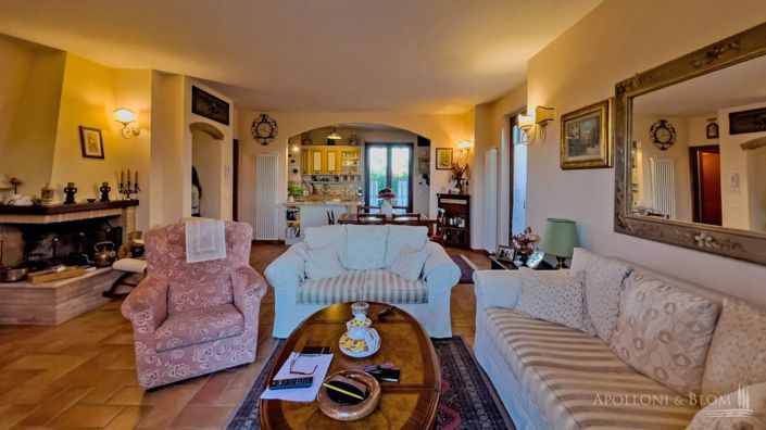 Image No.3-3 Bed Apartment for sale